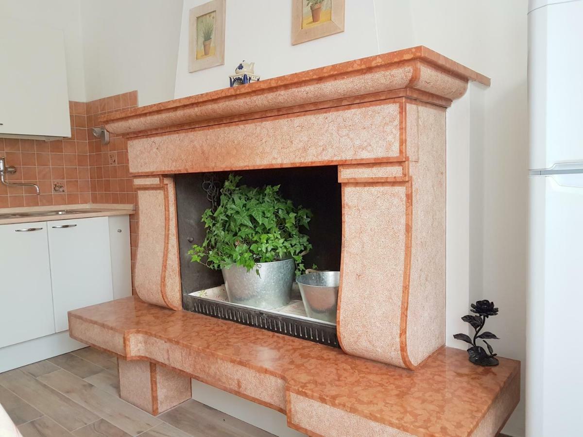 Apartament A Casa Di Clementina Raffa Zewnętrze zdjęcie