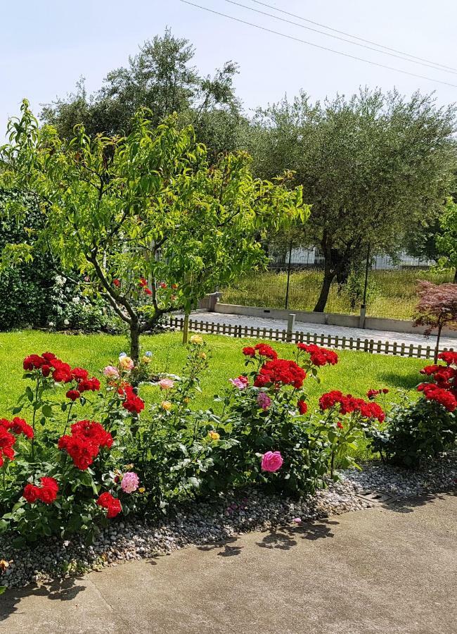 Apartament A Casa Di Clementina Raffa Zewnętrze zdjęcie